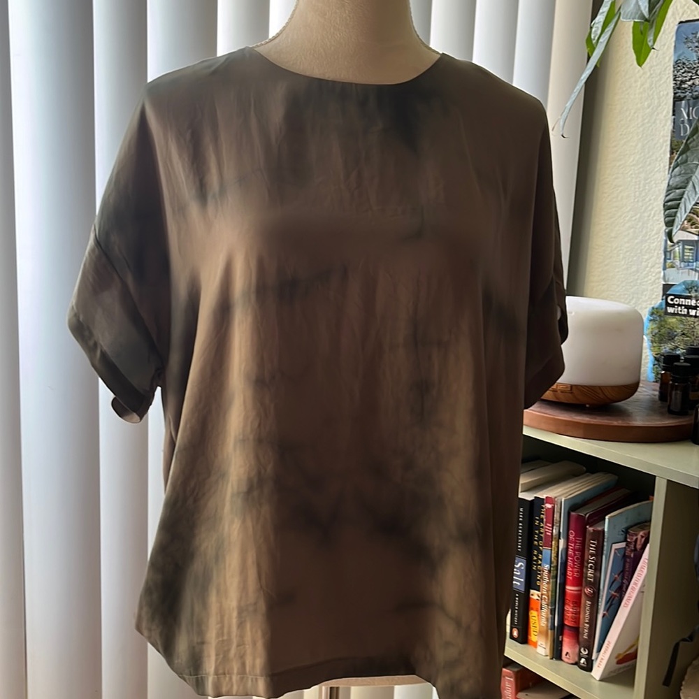 Size M Blouse